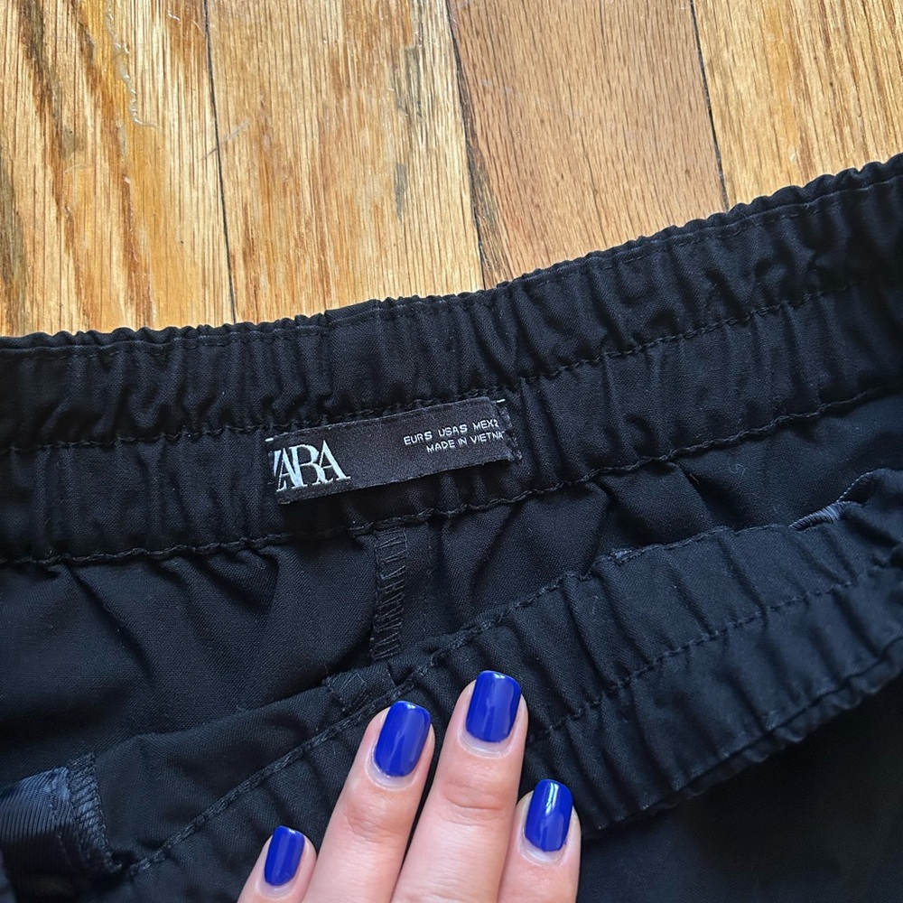 Zara Black Cuffed Elastic Waist Pants Size S